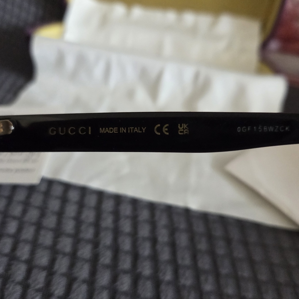 ✨️🔥 EUC Gucci Black Women's Sunglasses🔥 - Picture 8 of 11